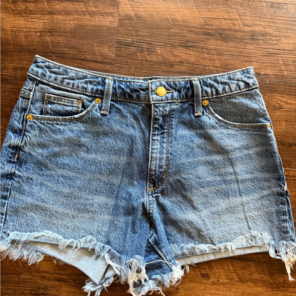 Universal Thread Distressed Light Blue Denim Cutoff Shorts